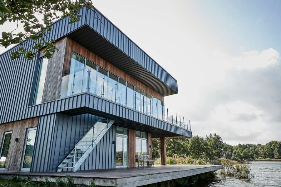 TV2 NORD – Stilistische Architektur am See